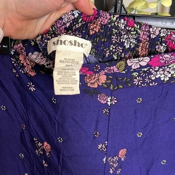 SHOSHO NWT Floral Palazzo Pant size L - Picture 3 of 3